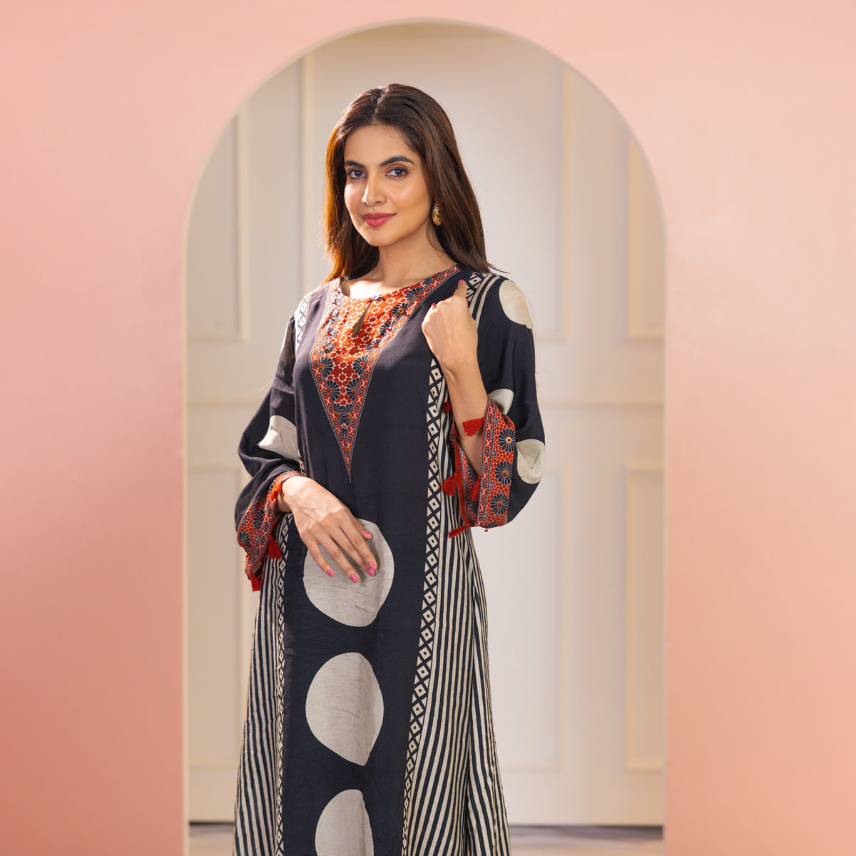 monochrome panel kurta set